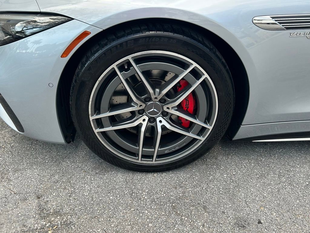 Used 2022 Mercedes-Benz SL 55 AMG 4MATIC image 32