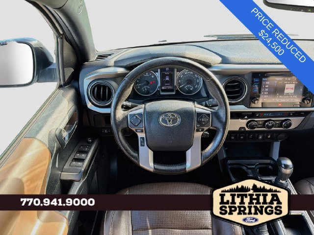 Used 2016 Toyota Tacoma Limited w/ Towing Package RWD image 16