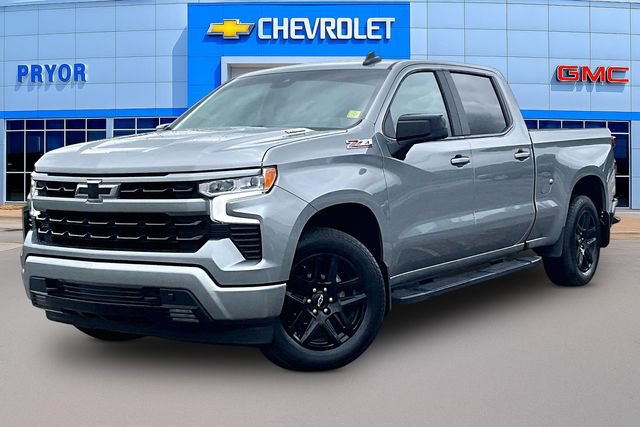 Used 2024 Chevrolet Silverado 1500 RST w/ Convenience Package II AWD/4WD image 3