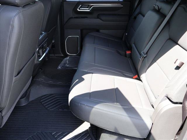 New 2026 Chevrolet Silverado 2500 LTZ w/ LTZ Premium Package AWD/4WD image 16