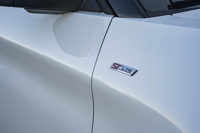 Used 2025 Ford Explorer ST-Line w/ ST-Line Street Pack image 26