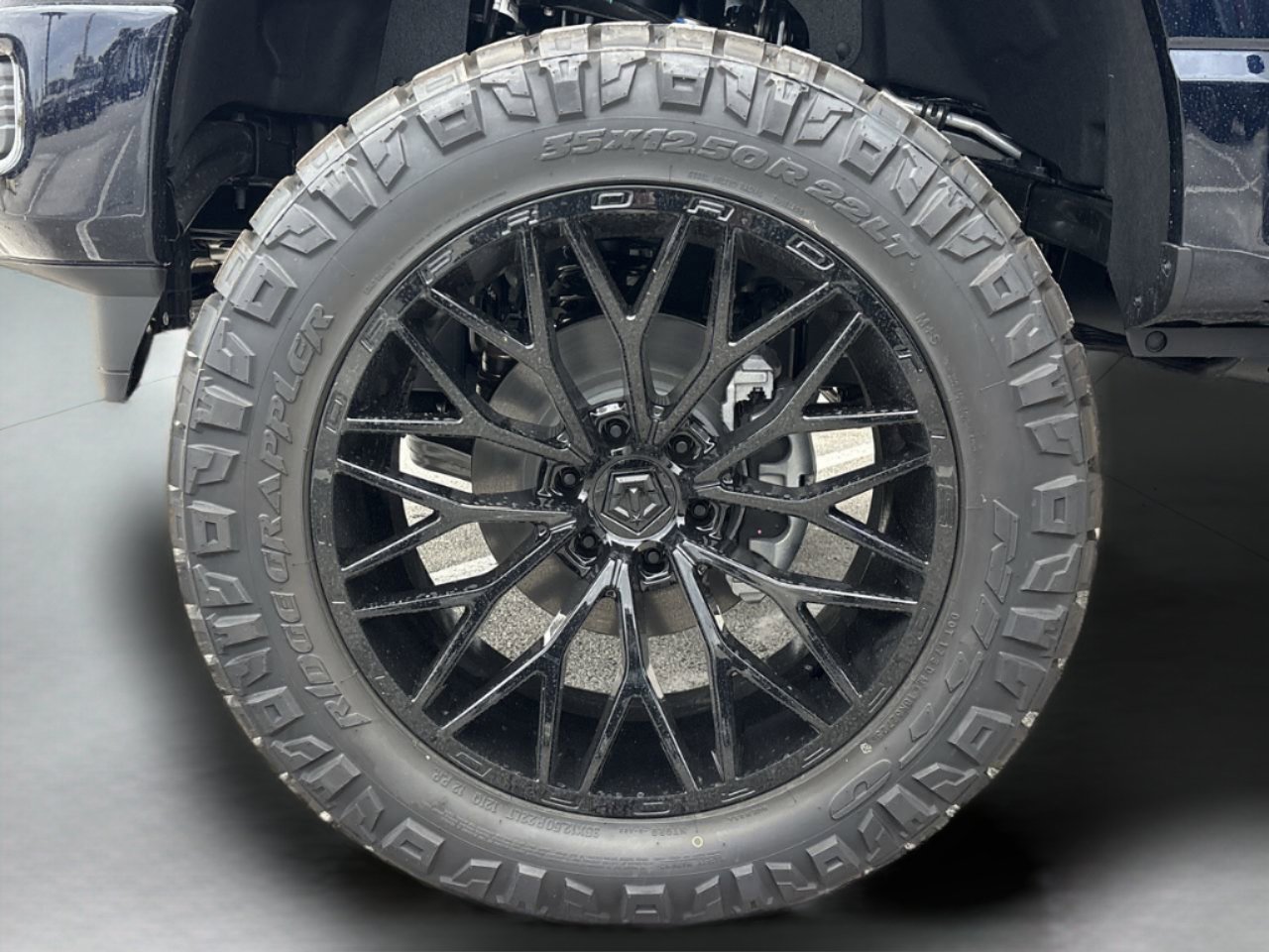 New 2025 Ford F150 Lariat w/ Equipment Group 502A High image 37