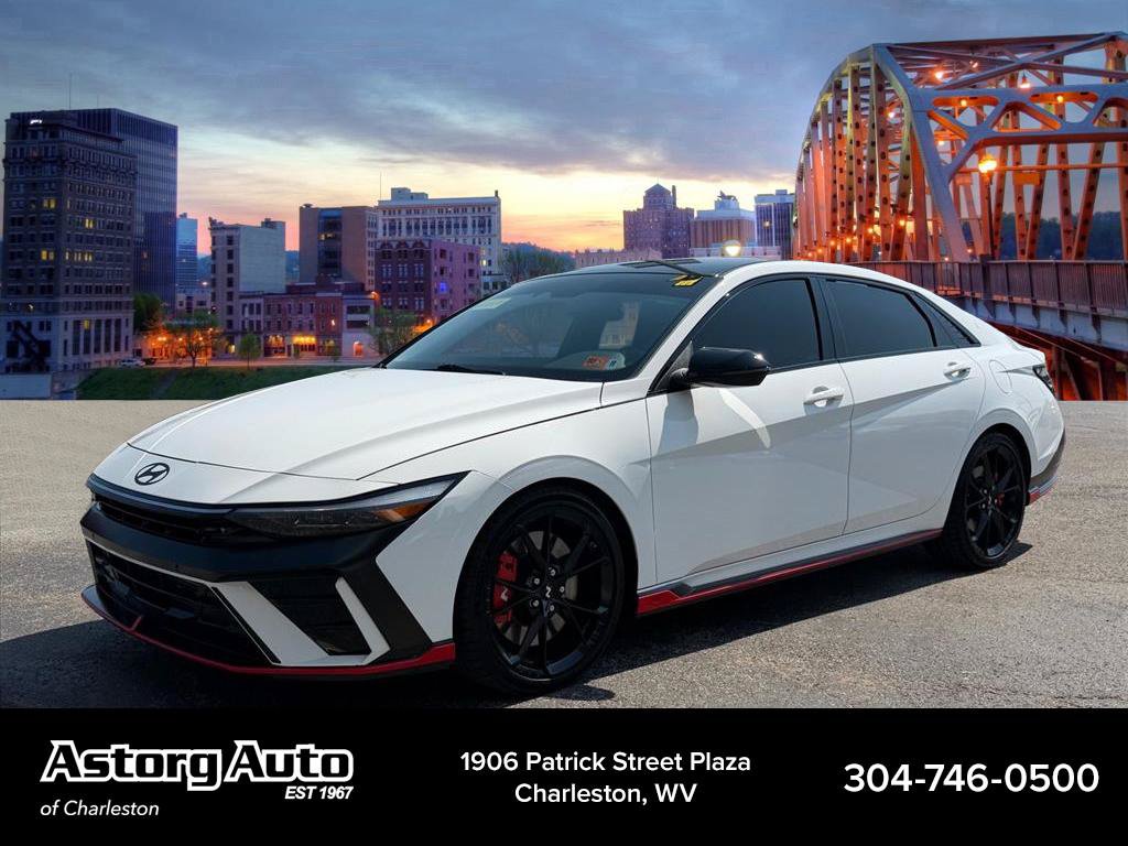 Used 2026 Hyundai Elantra N FWD image 7