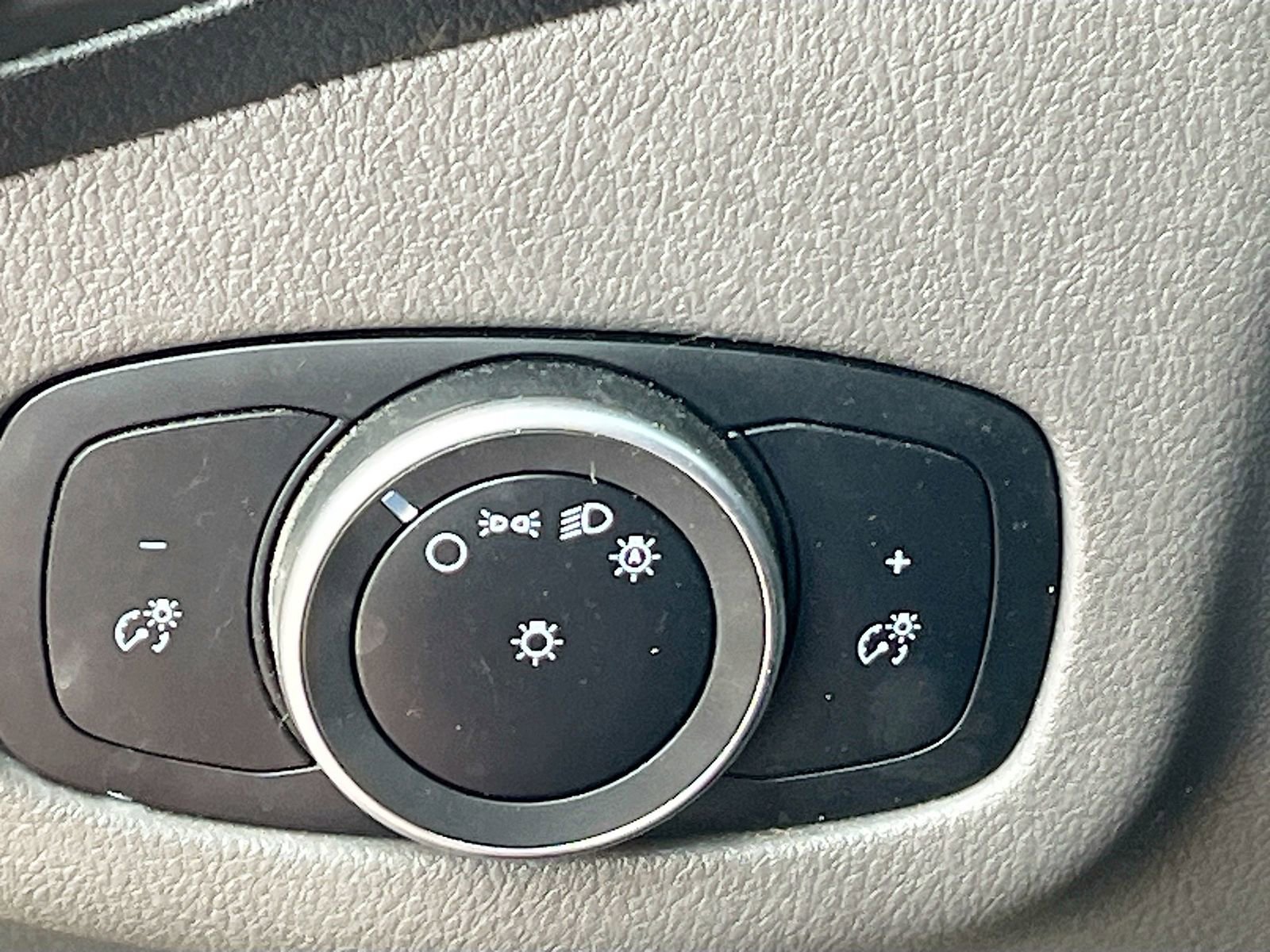 Used 2021 Ford Transit Connect XL FWD image 10