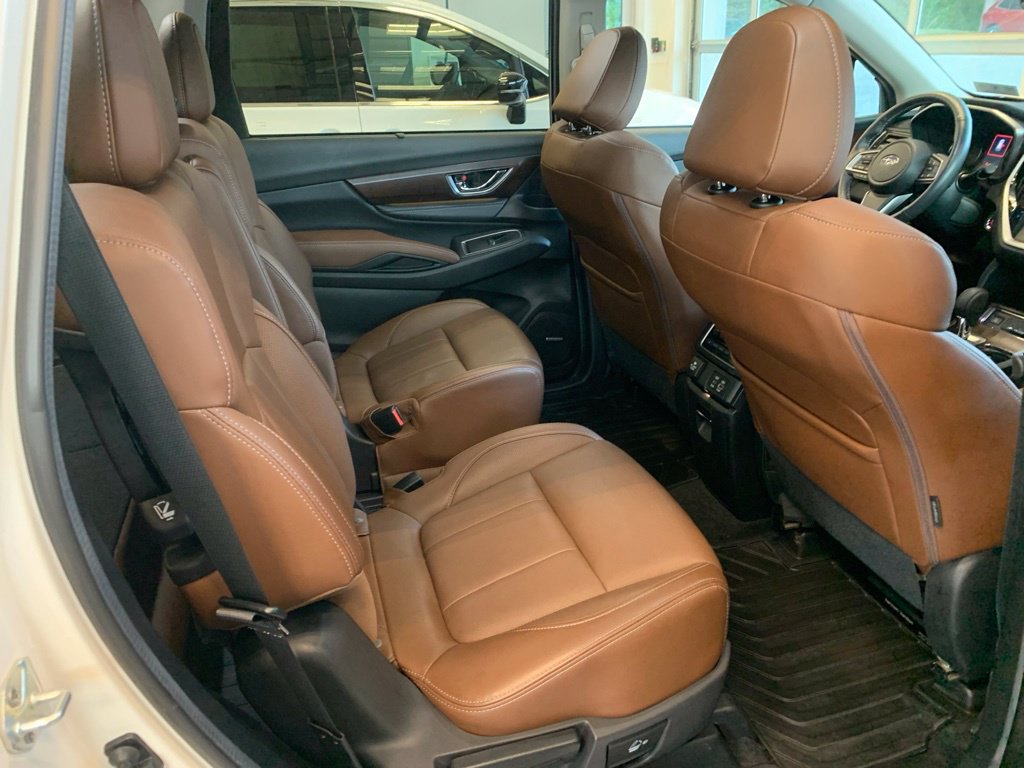 Used 2023 Subaru Ascent Touring AWD/4WD image 19