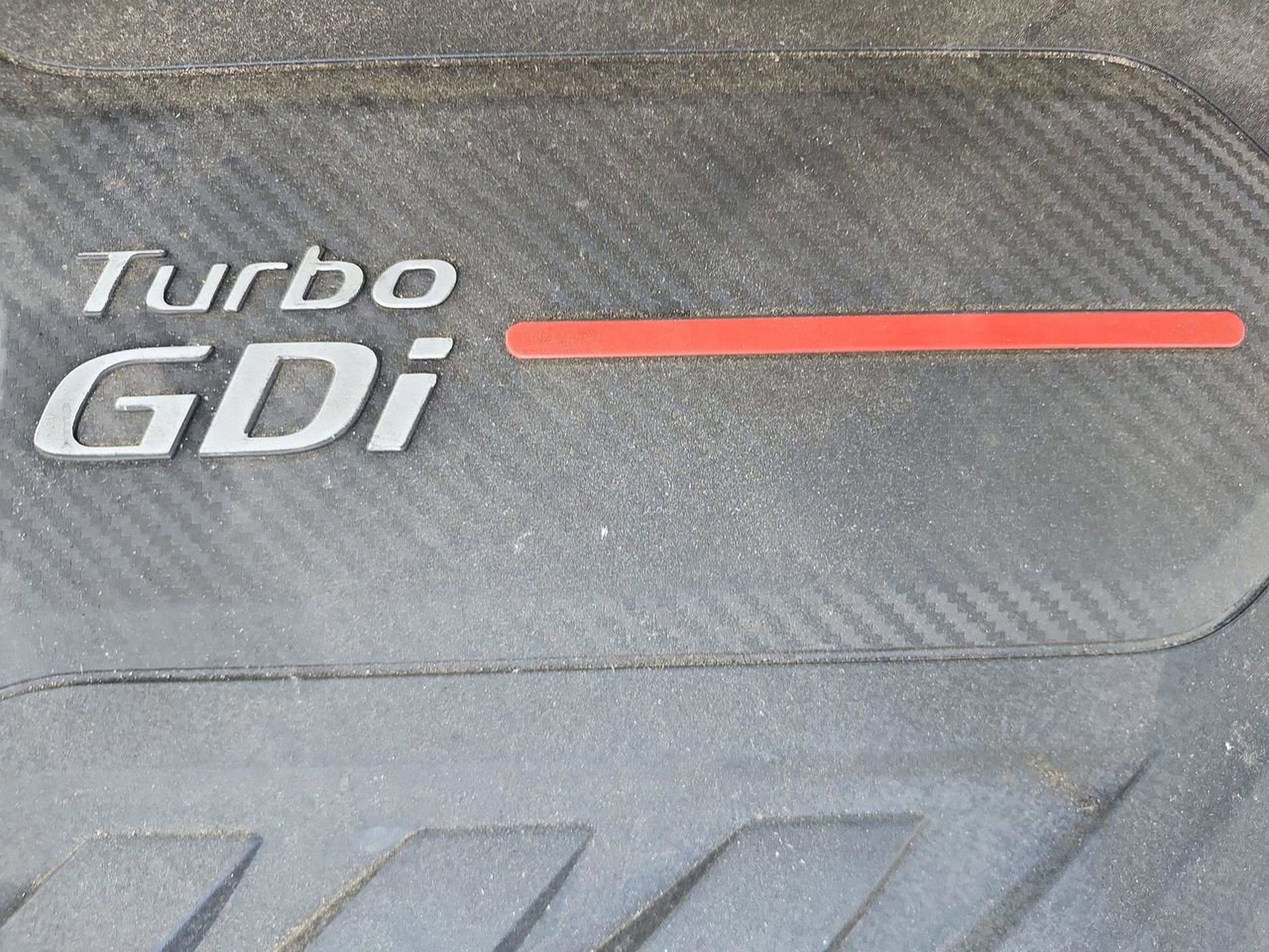 Used 2020 Hyundai Santa Fe Limited image 22