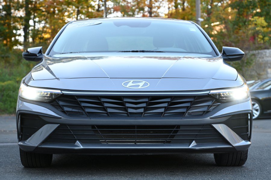 Used 2026 Hyundai Elantra Sport FWD image 6