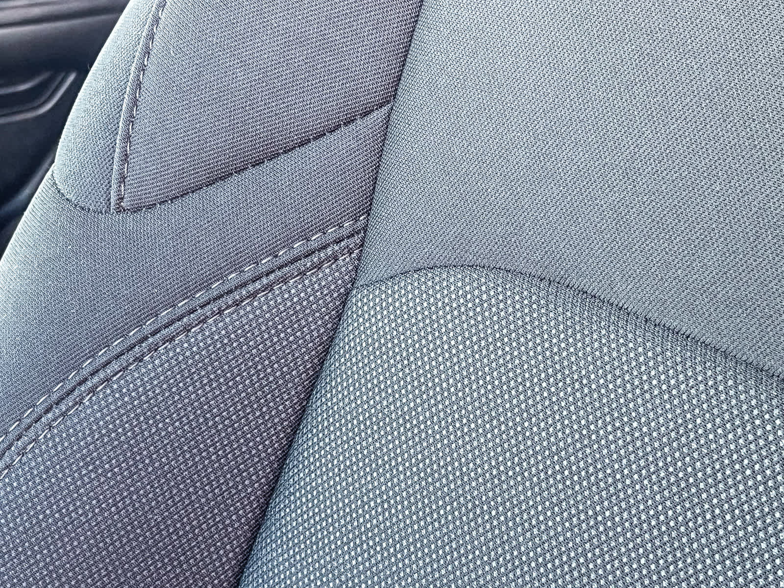 Used 2022 Jeep Wrangler Unlimited Sport image 24