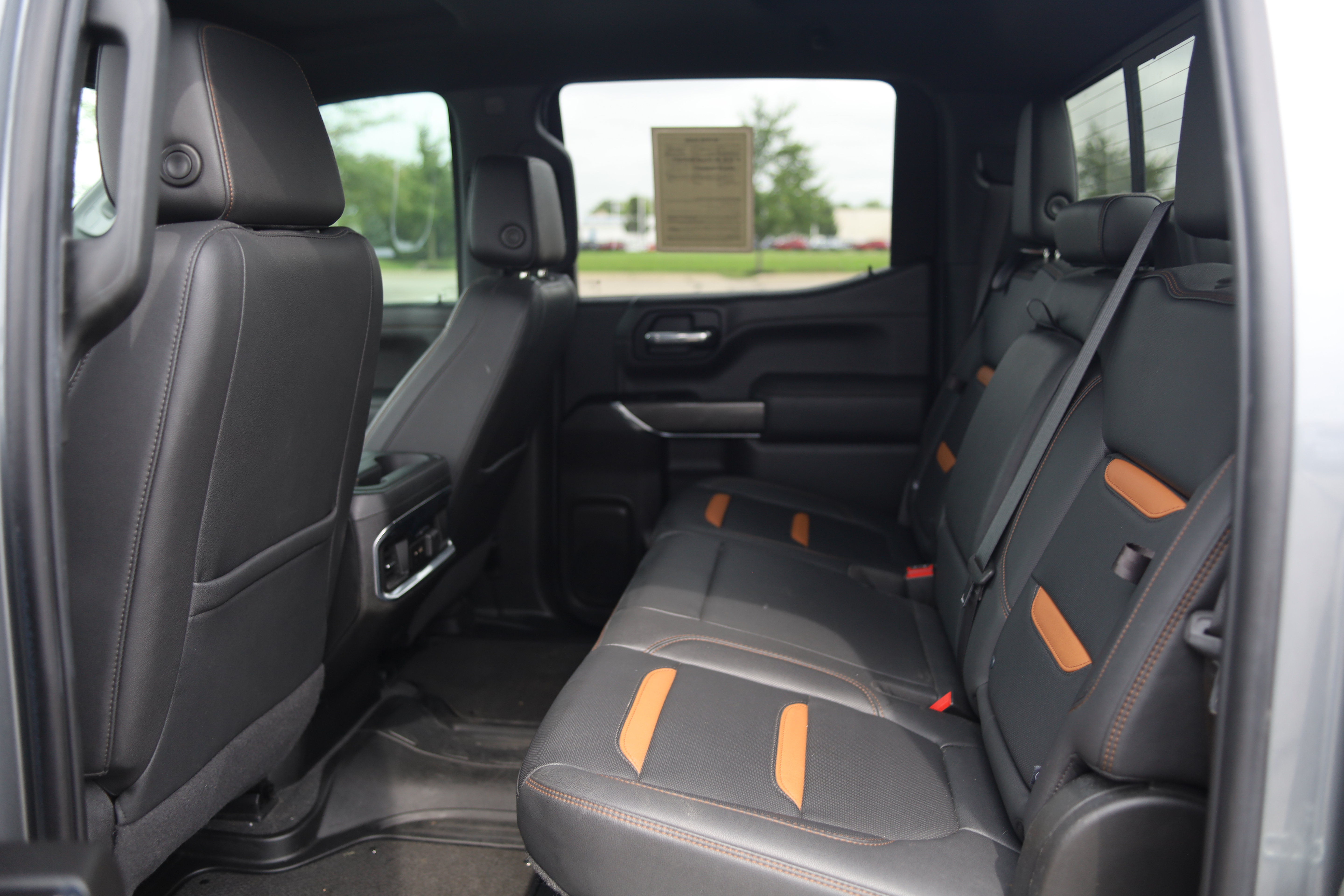 Used 2022 GMC Sierra 1500 AT4 w/ AT4 Preferred Package AWD/4WD image 31
