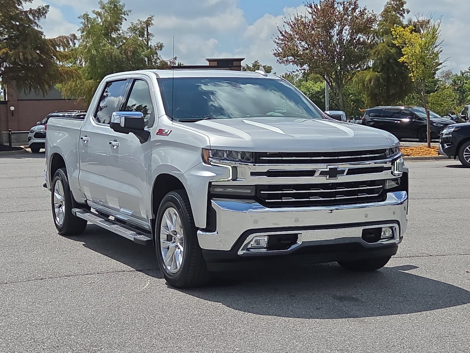 Used 2021 Chevrolet Silverado 1500 LTZ w/ Technology Package AWD/4WD video 1