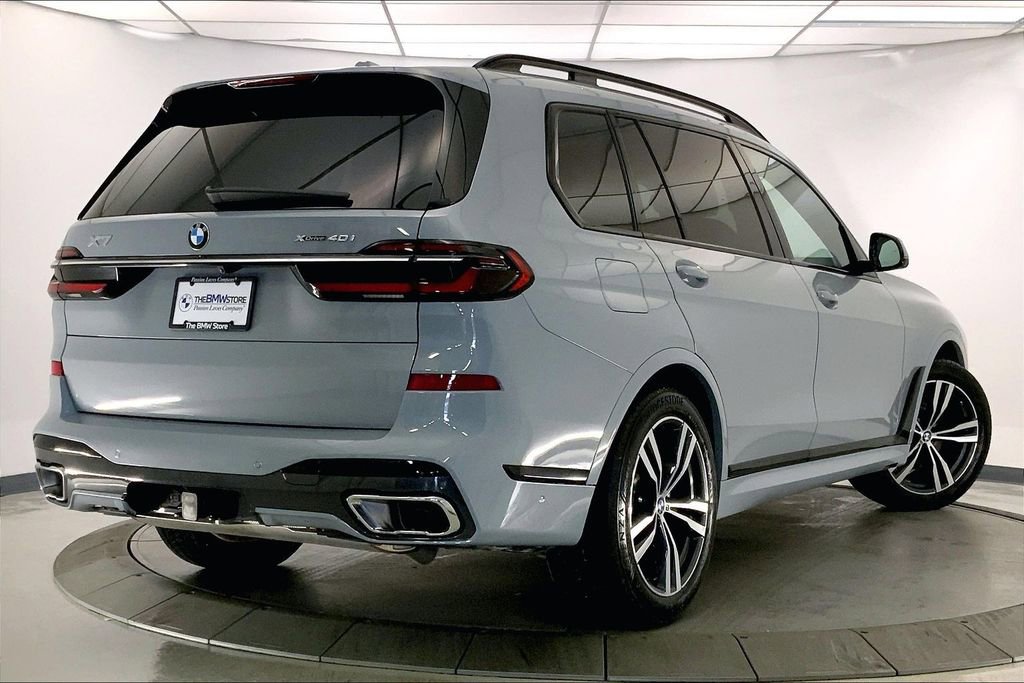 Certified 2025 BMW X7 xDrive40i w/ M Sport Package image 12