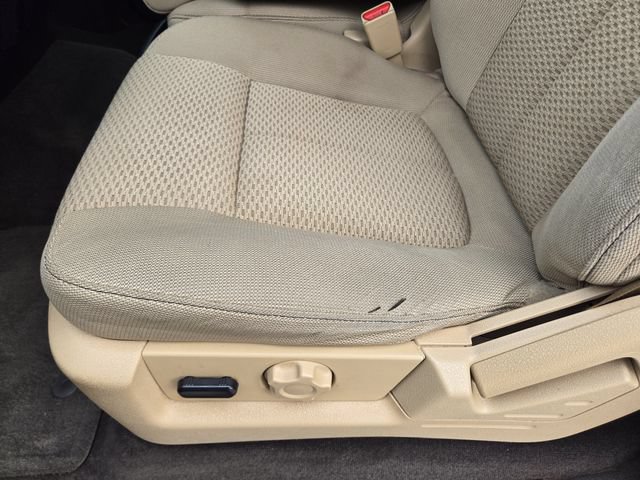 Used 2013 Ford F150 XLT w/ Luxury Equipment Group RWD image 21