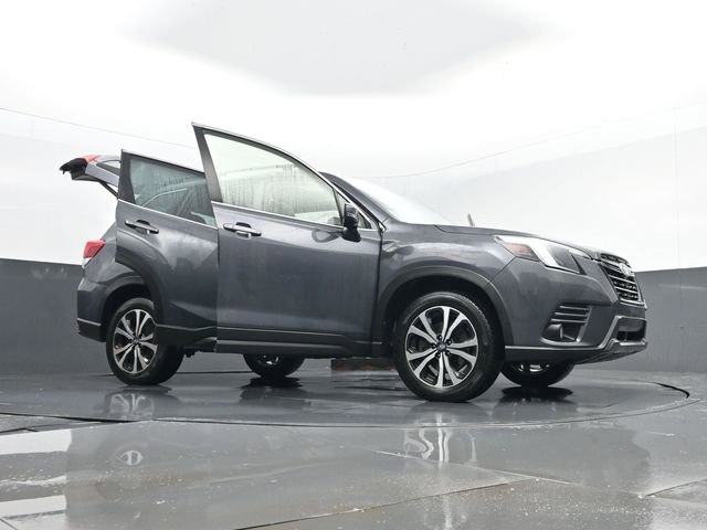 Used 2023 Subaru Forester Limited AWD/4WD image 35
