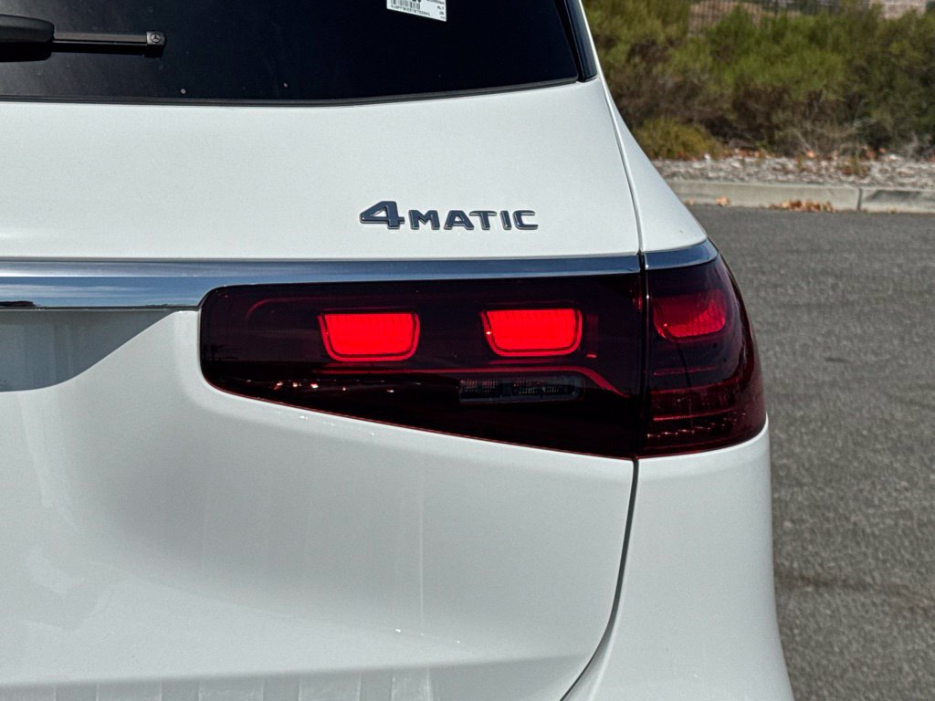 New 2026 Mercedes-Benz GLS 450 4MATIC image 15
