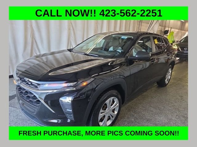 Used 2024 Chevrolet Trax LS