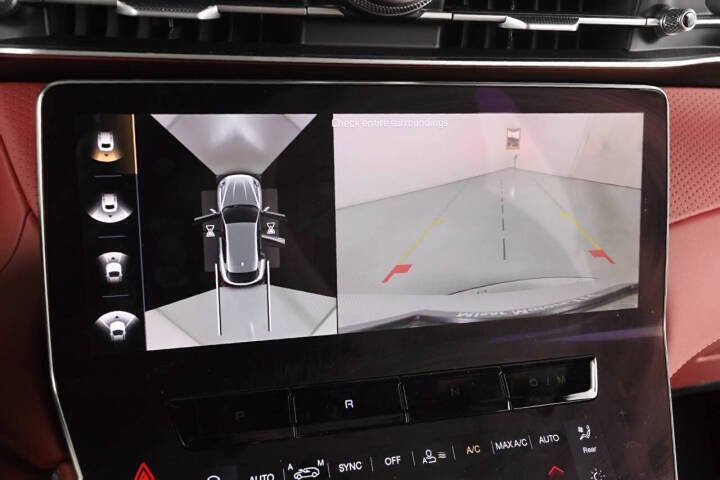 Used 2023 Maserati Grecale Modena image 23