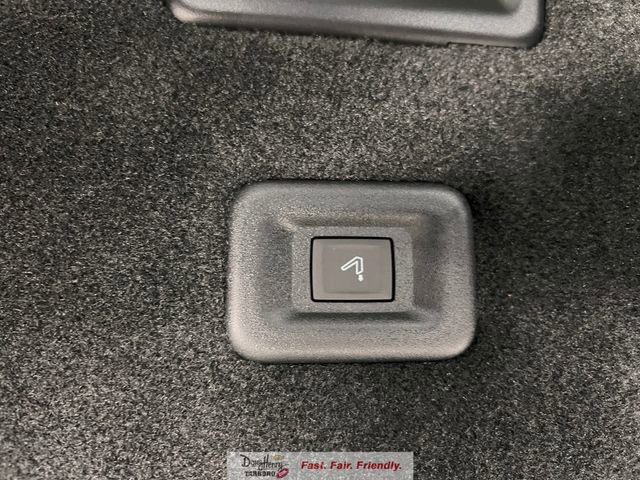 New 2026 Chevrolet Traverse RS w/ LPO, Floor Liner Package image 34