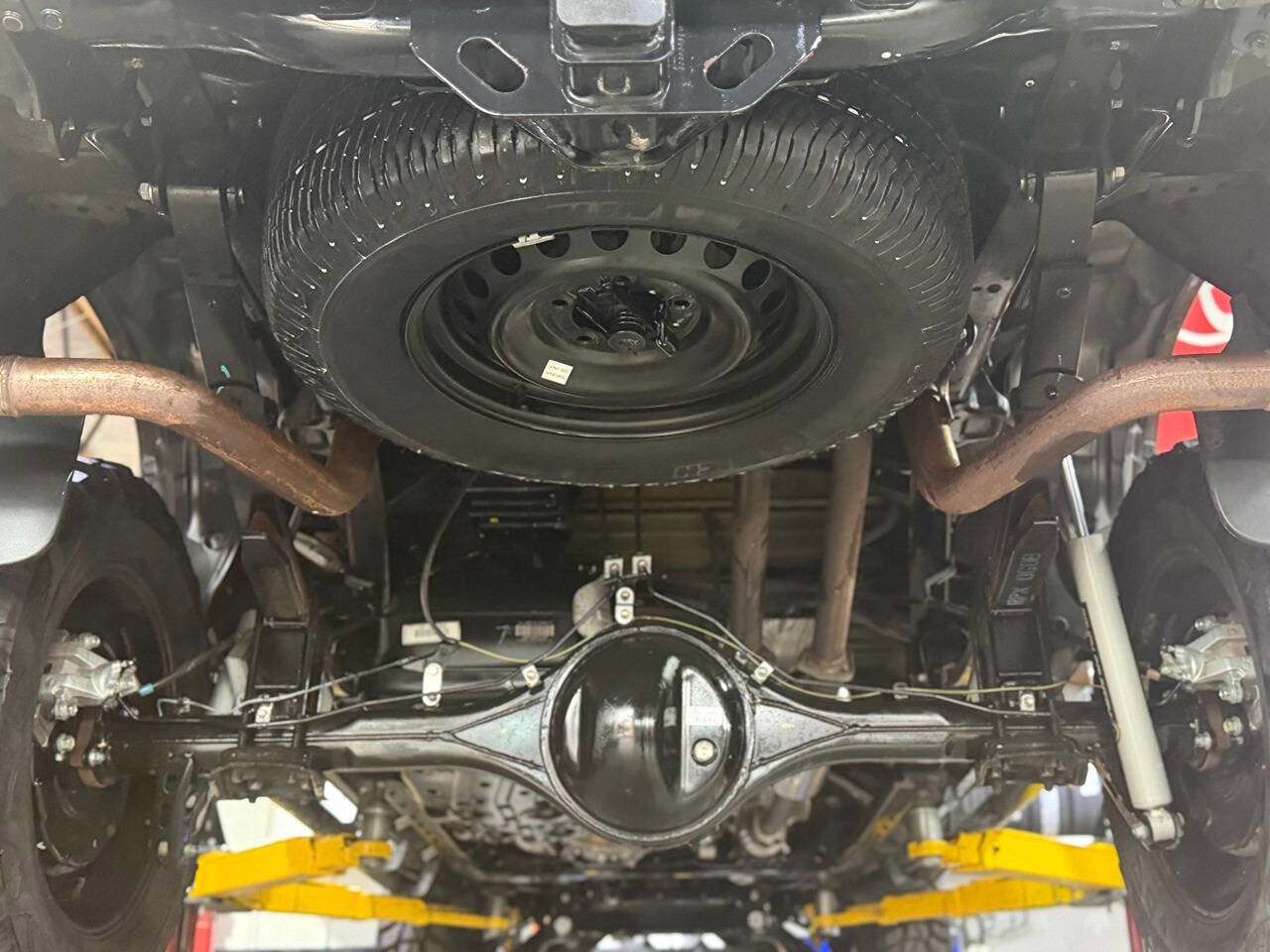 Used 2018 Toyota Tundra Limited w/ Limited Premium Package image 3