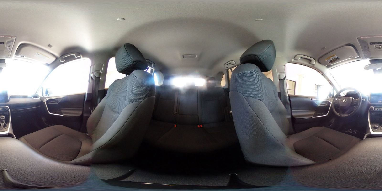 Used 2025 Toyota RAV4 LE image 46