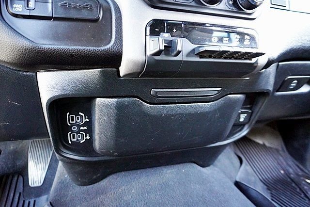 Used 2020 RAM 2500 Laramie w/ Night Edition image 35