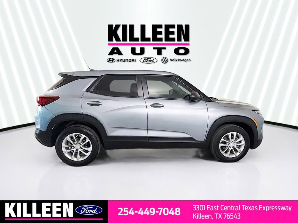 Used 2024 Chevrolet TrailBlazer LS w/ LS Convenience Package image 9