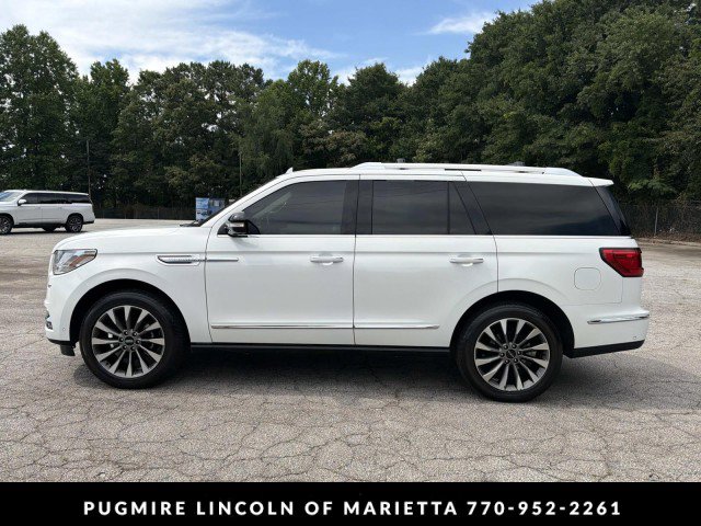 Used 2021 Lincoln Navigator Reserve w/ Luxury Package AWD/4WD image 4