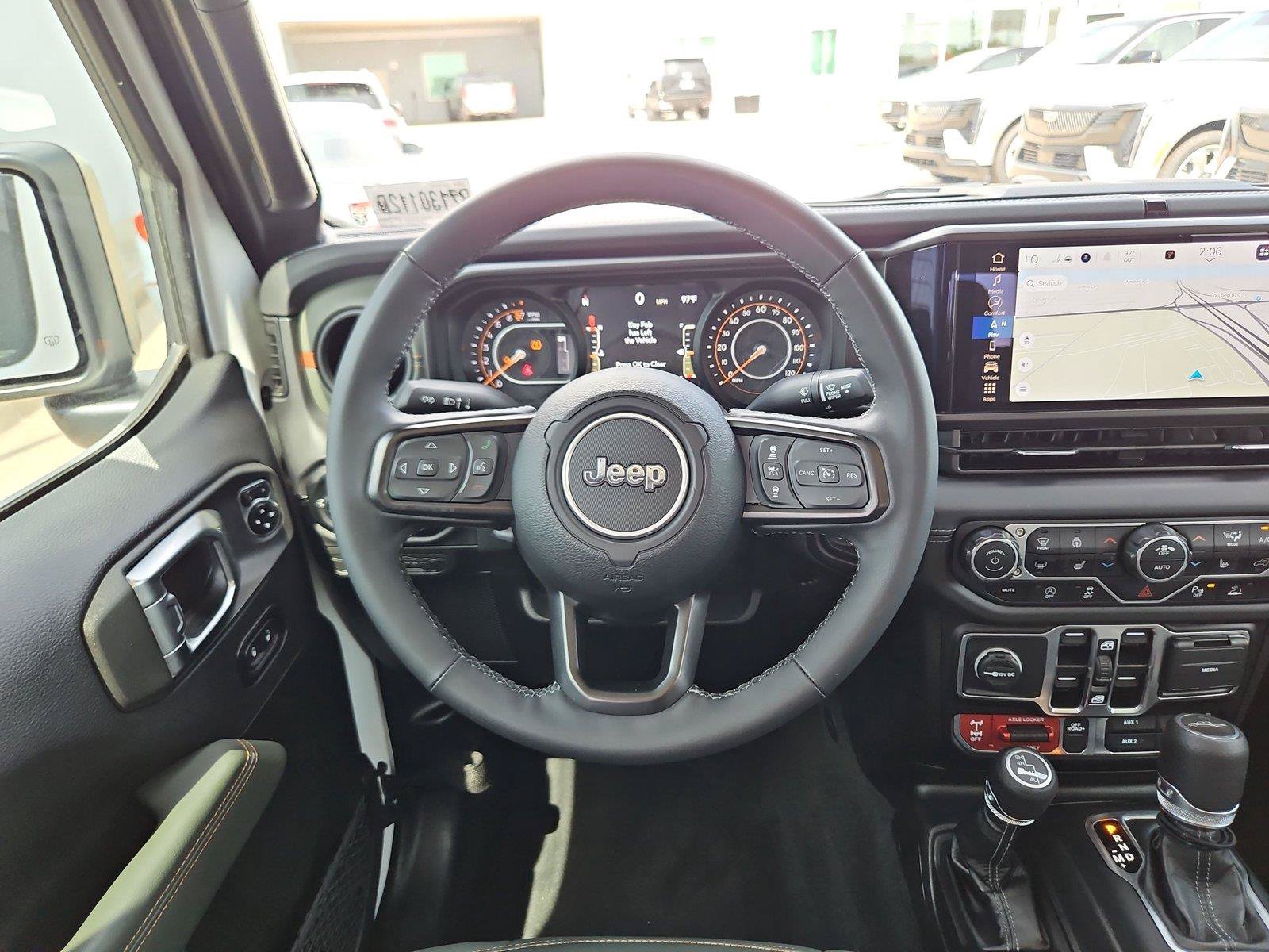 Used 2025 Jeep Gladiator Mojave w/ Safety Group AWD/4WD image 14