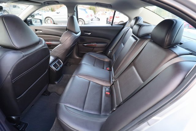 Used 2017 Acura TLX V6 SH-AWD w/ Technology Pkg image 28