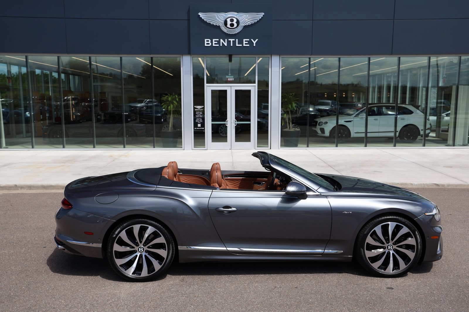 Certified 2026 Bentley Continental GT Azure AWD/4WD image 14