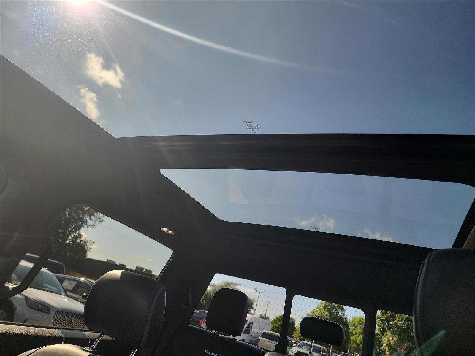 Certified 2020 Ford F150 Platinum w/ Equipment Group 701A Luxury image 16