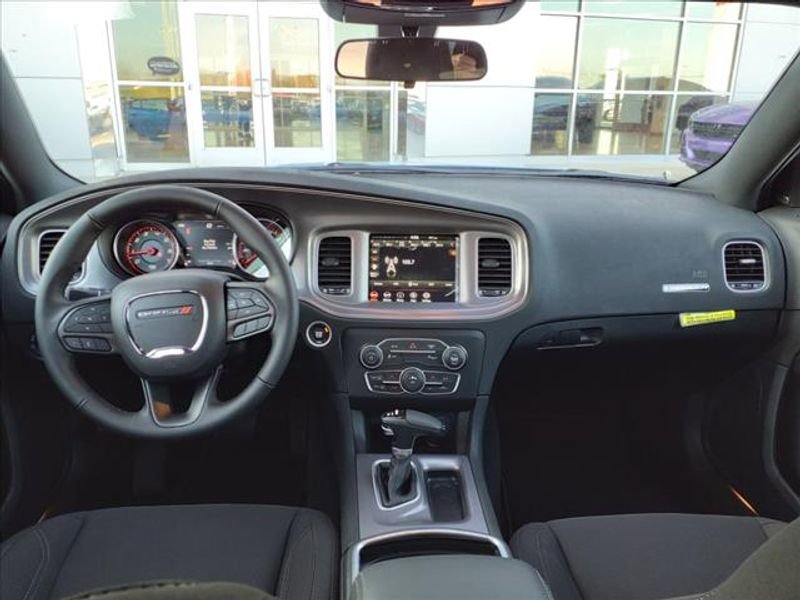 Used 2023 Dodge Charger SXT image 8