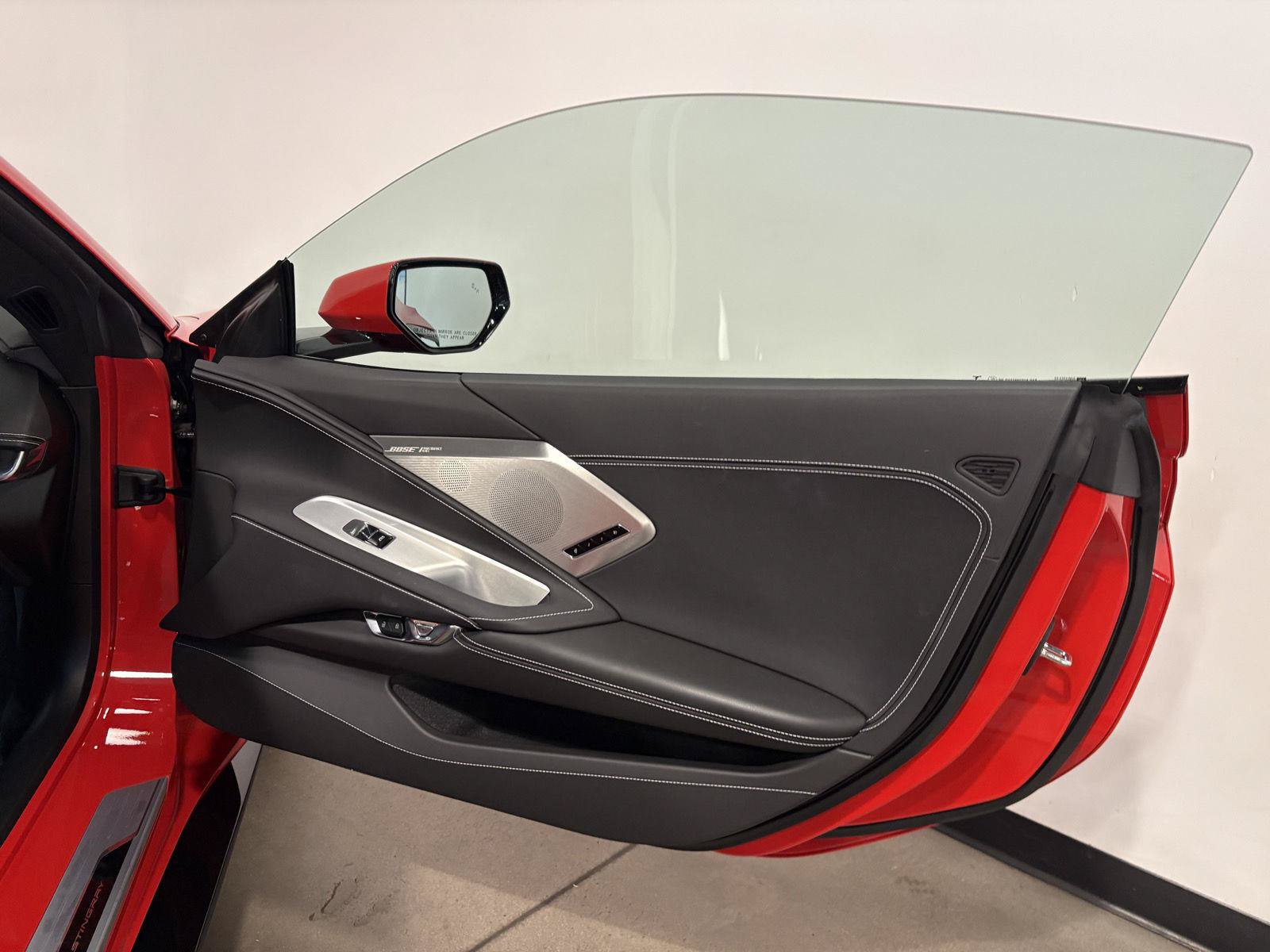 Used 2022 Chevrolet Corvette Stingray Preferred Cpe w/ Z51 Performance Package RWD image 38