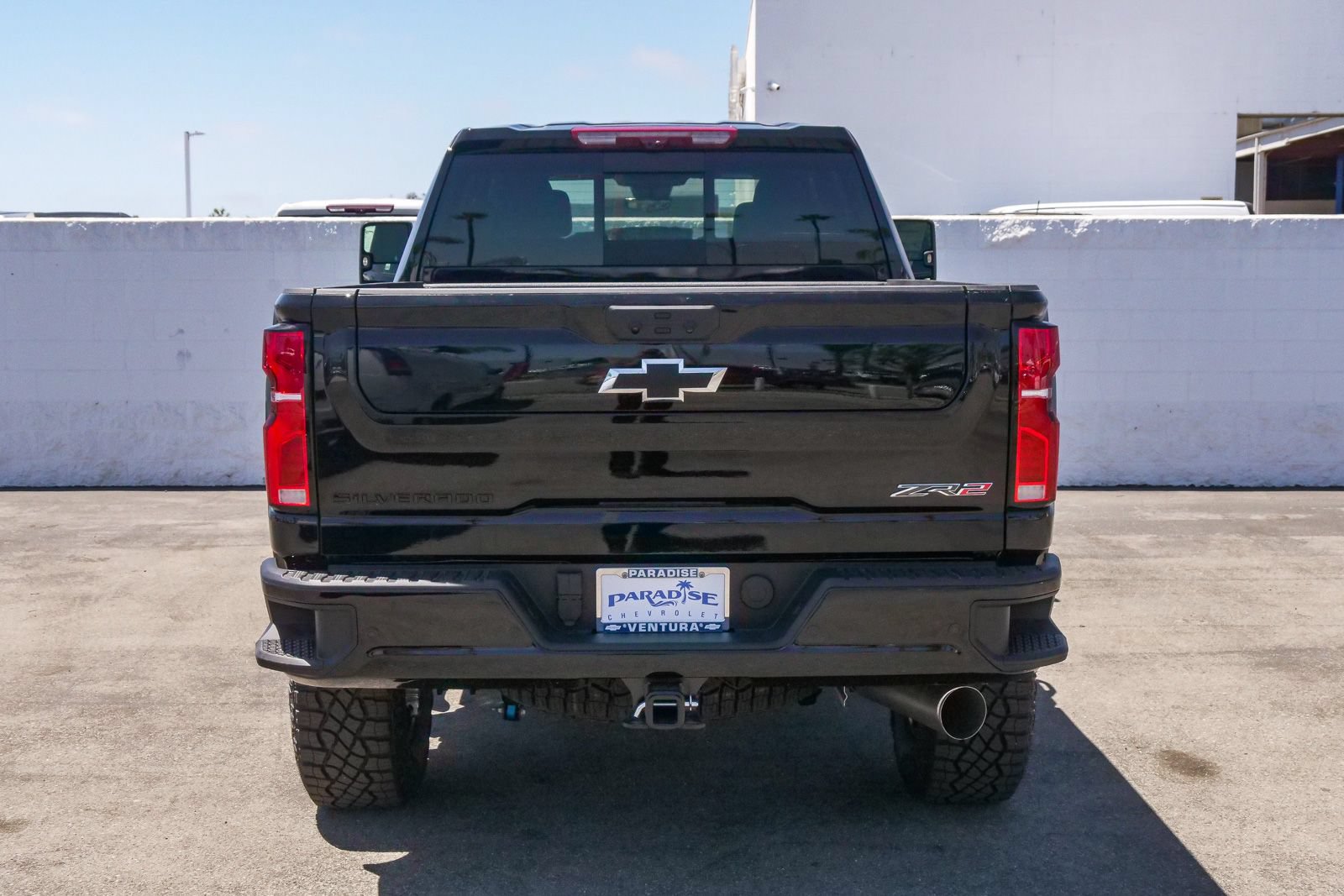 New 2026 Chevrolet Silverado 2500 ZR2 w/ LPO, Dark Essentials Package AWD/4WD image 8