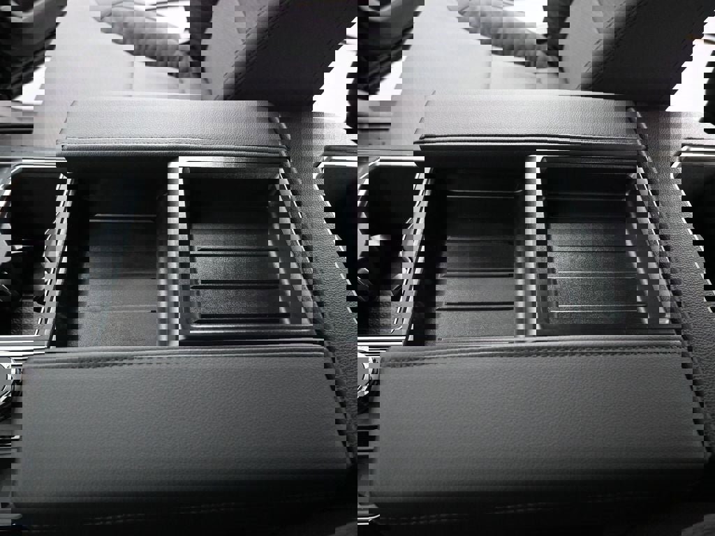 New 2026 Toyota Tundra SR5 w/ SR5 Convenience Package image 34