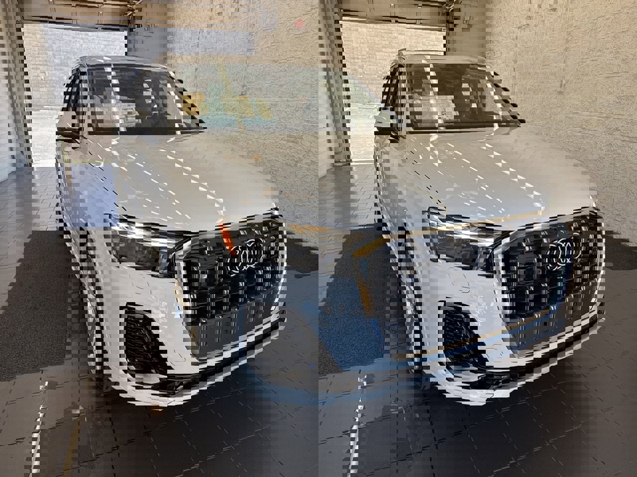 New 2025 Audi Q7 3.0T Premium Plus image 2