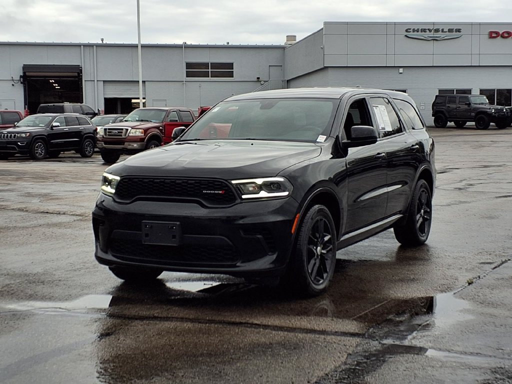 Used 2025 Dodge Durango GT AWD/4WD image 2