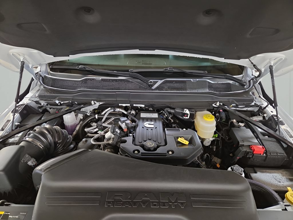 New 2026 RAM 3500 Tradesman AWD/4WD image 20