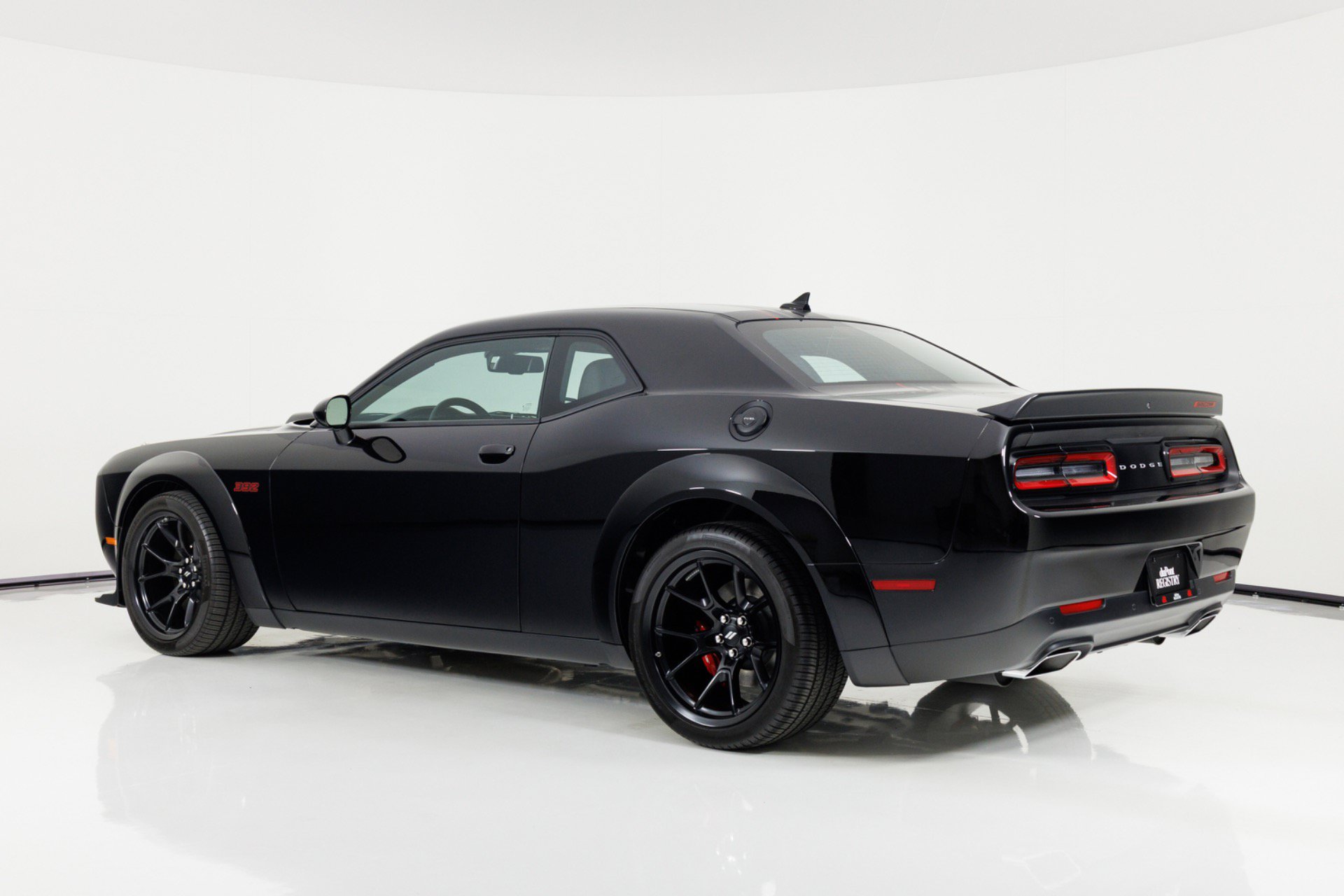 Used 2023 Dodge Challenger R/T Scat Pack RWD image 5