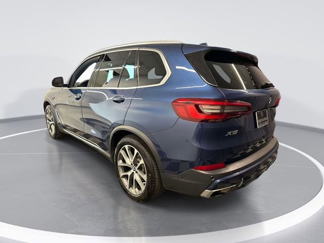 Used 2019 BMW X5 xDrive40i w/ Convenience Package AWD/4WD image 2