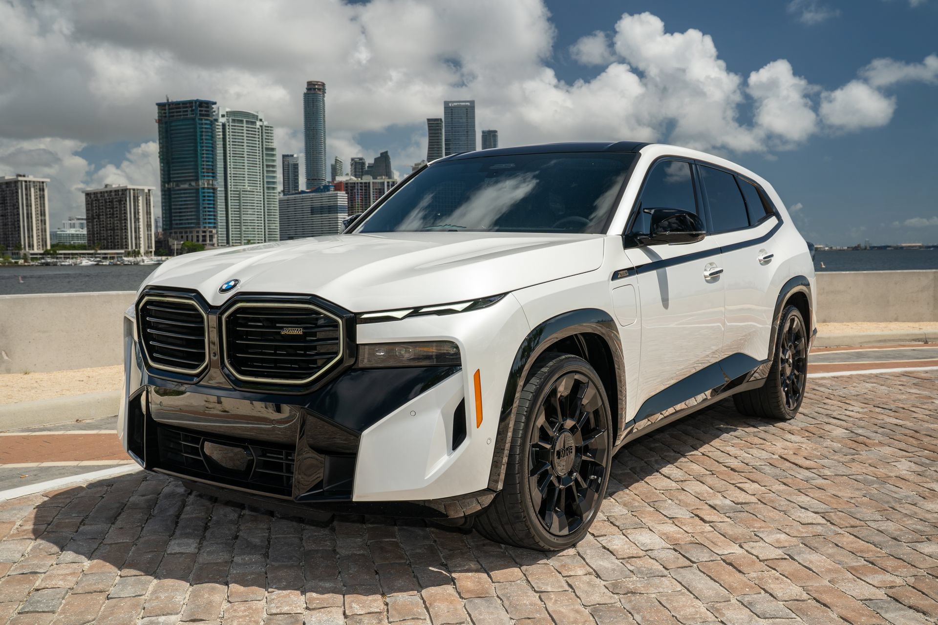 Used 2025 BMW XM AWD/4WD image 5