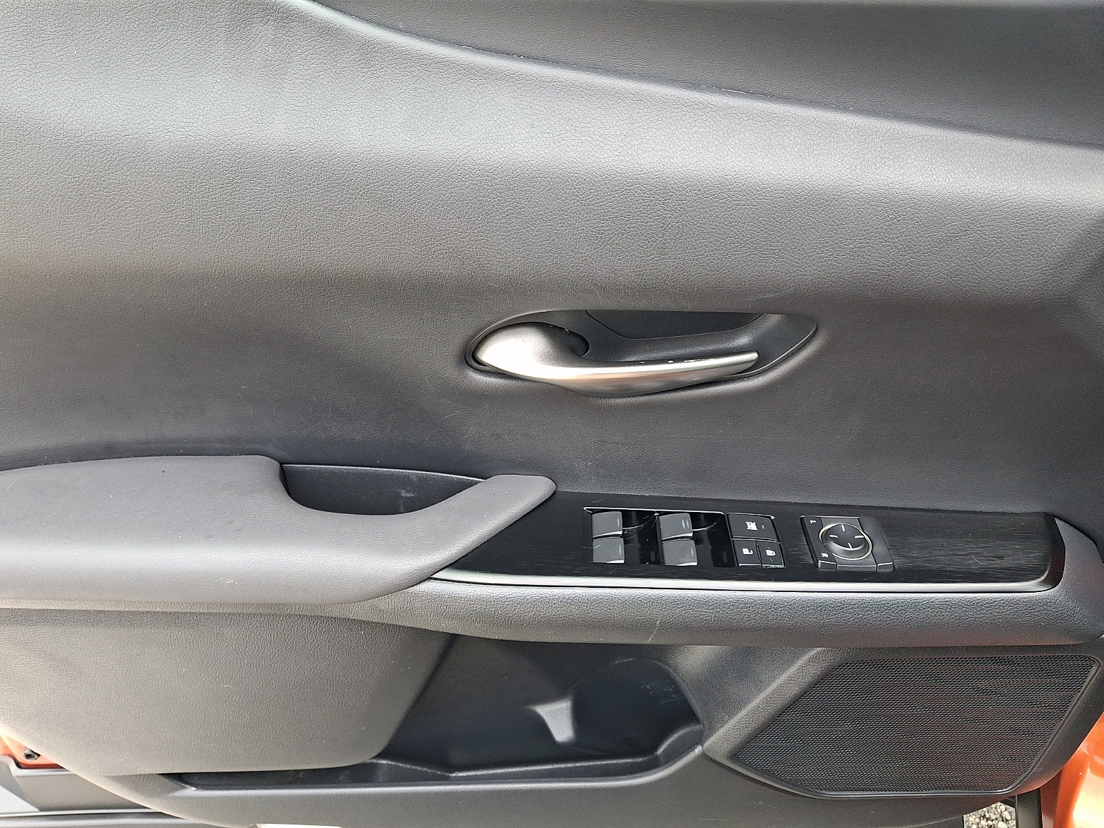 Used 2019 Lexus UX 250h F Sport AWD/4WD image 12