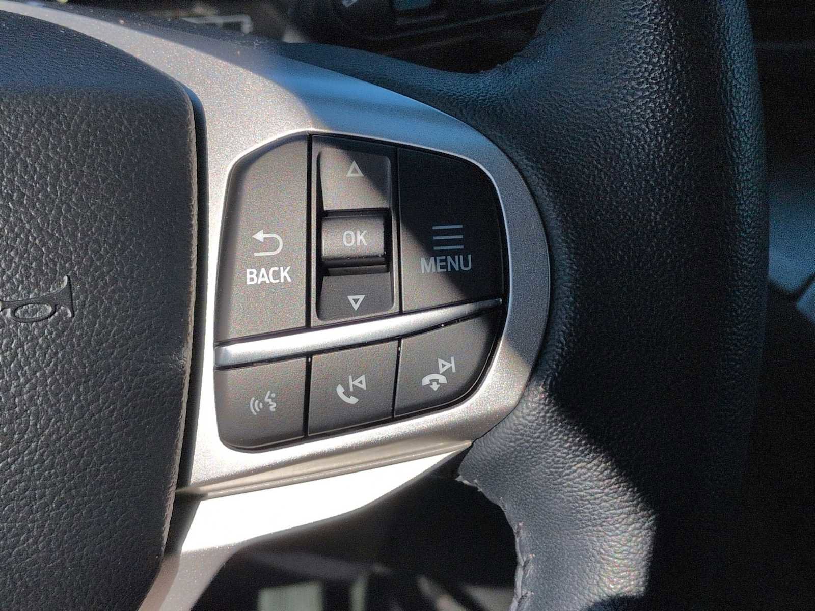 Used 2023 Ford Explorer XLT w/ Equipment Group 202A image 25