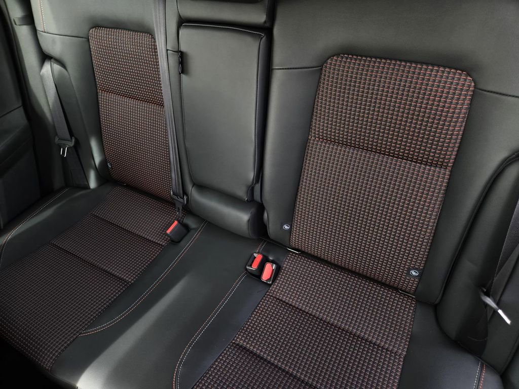 New 2026 Nissan Kicks SR w/ Cold Weather Package image 12