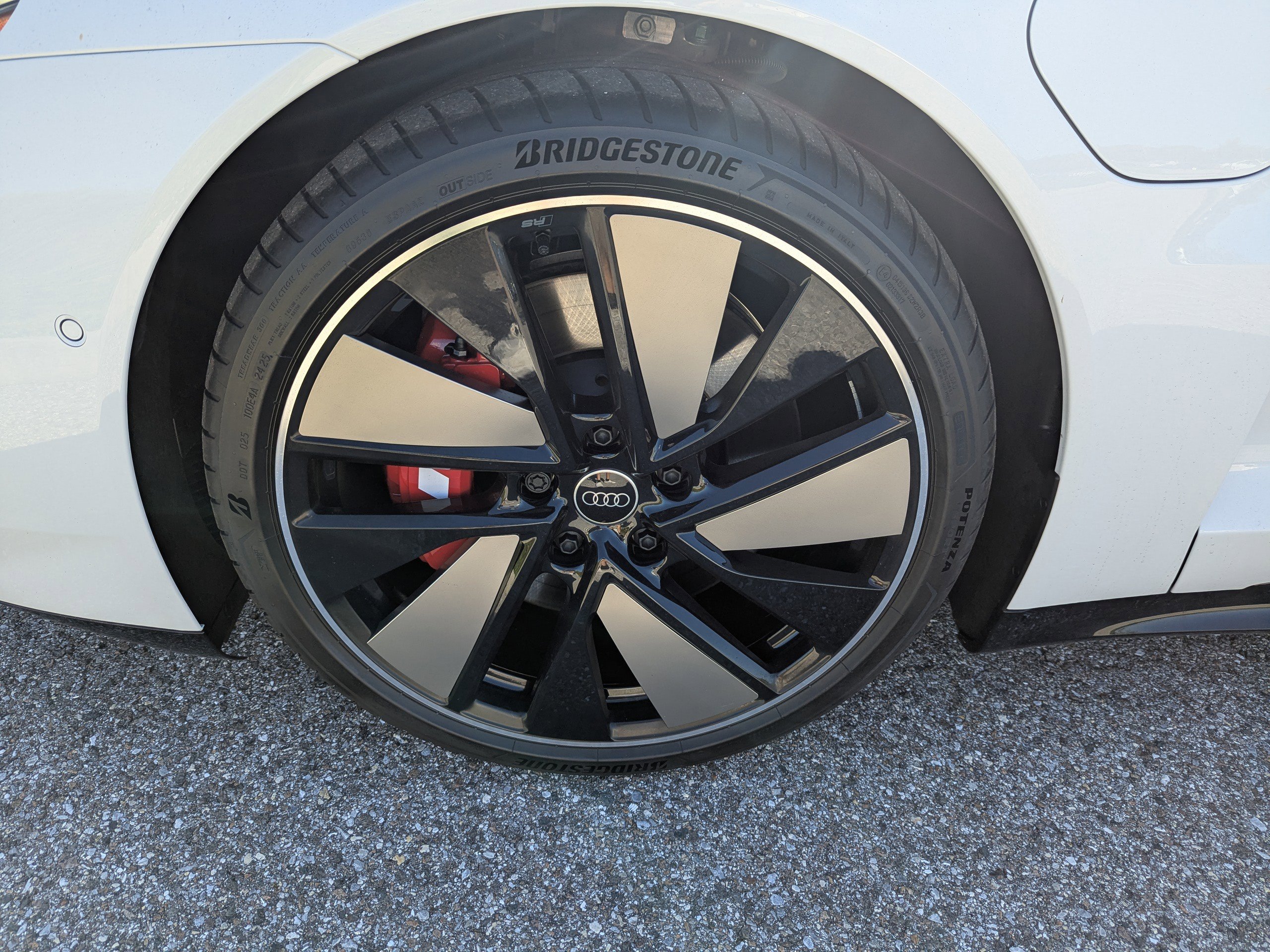 New 2026 Audi S e-tron GT Prestige image 34