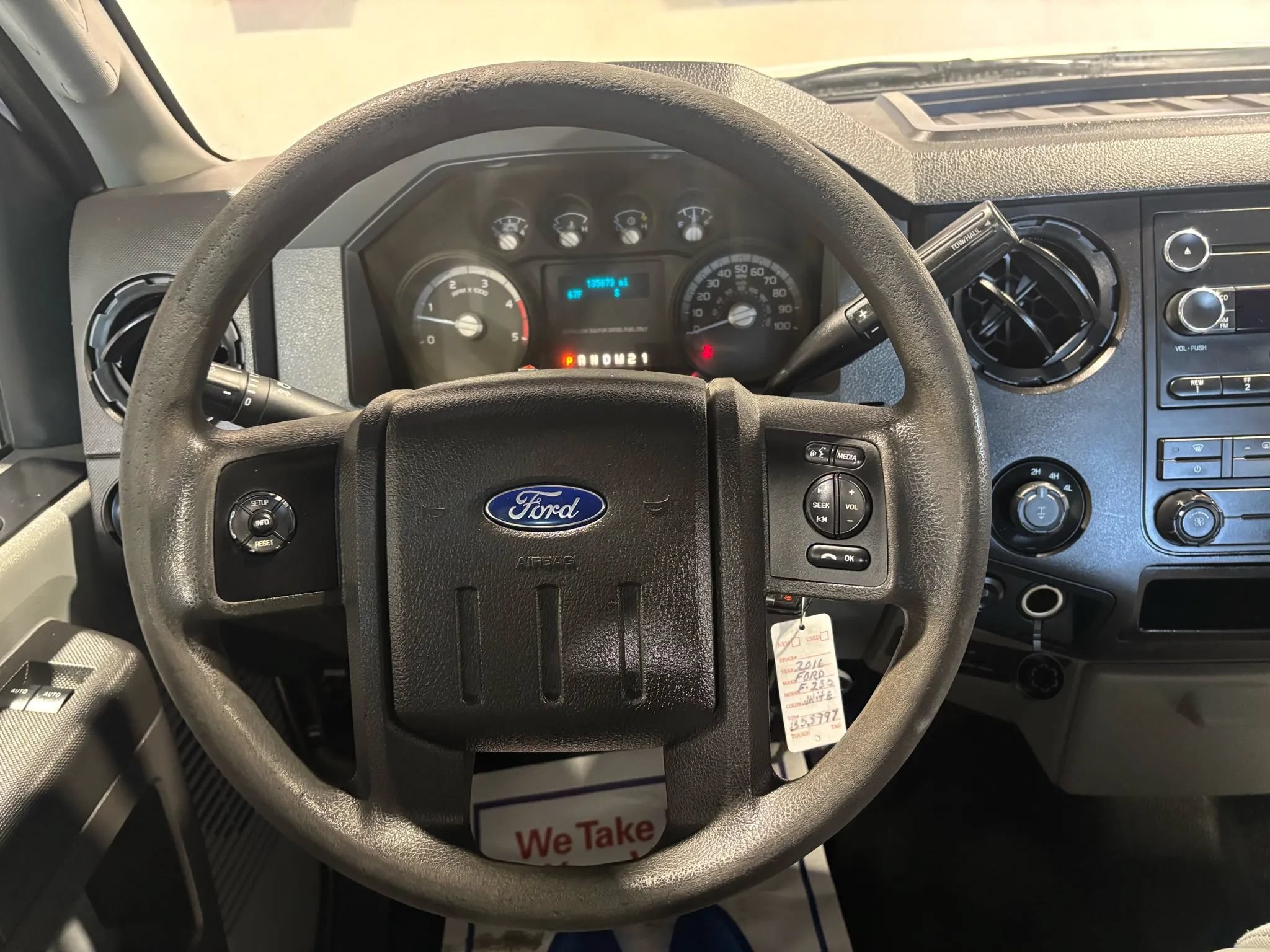 Used 2016 Ford F250 XL w/ Power Equipment Group AWD/4WD image 9