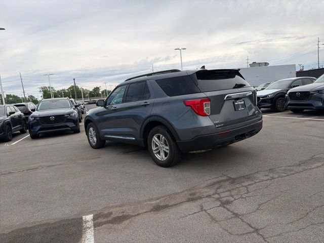 Used 2021 Ford Explorer XLT w/ Class III Trailer Tow Package AWD/4WD image 14