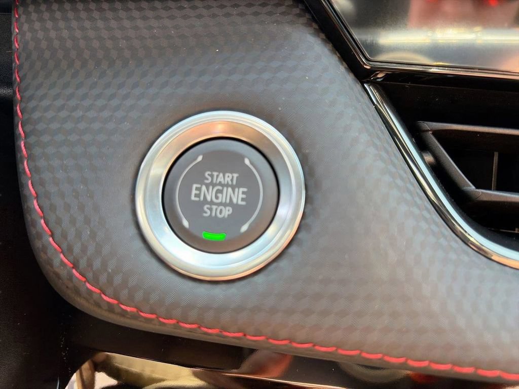 New 2026 Chevrolet Equinox RS w/ Convenience Package III FWD image 27