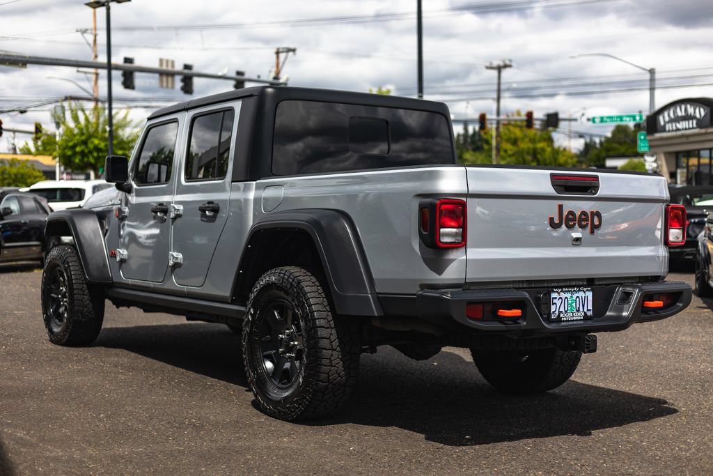 Used 2022 Jeep Gladiator Mojave w/ Trailer Tow Package AWD/4WD image 12
