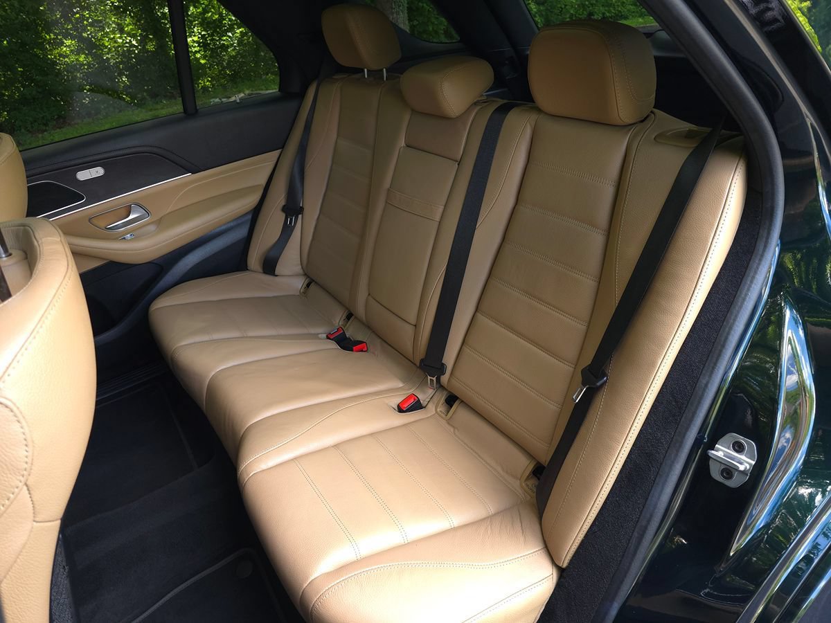 Used 2024 Mercedes-Benz GLE 450e 4MATIC image 16