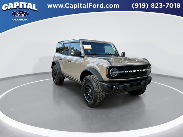 Certified 2025 Ford Bronco Badlands AWD/4WD image 2